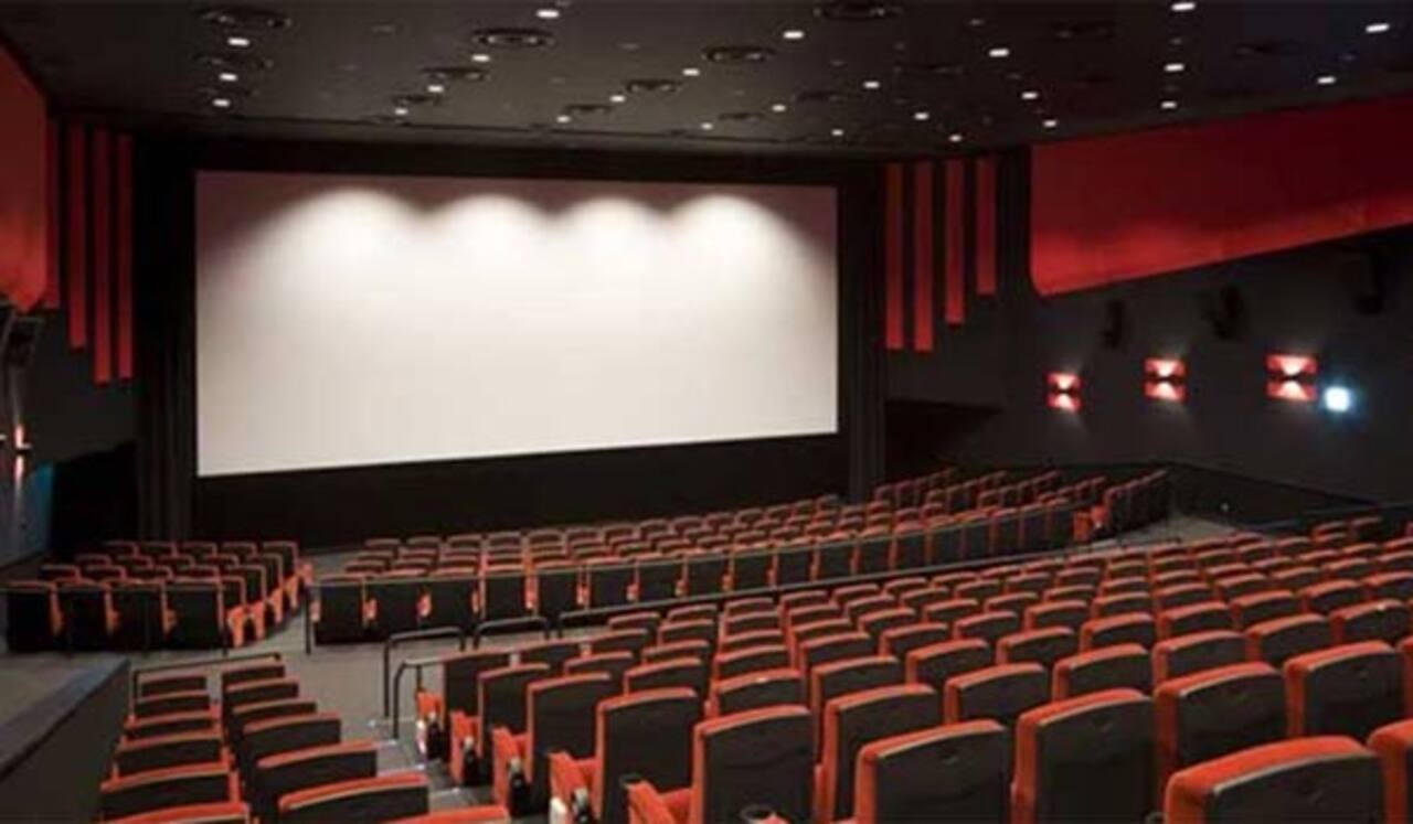தெலுங்கில் தயாரிப்பாளர்கள் - தியேட்டர்காரர்கள் மோதல்