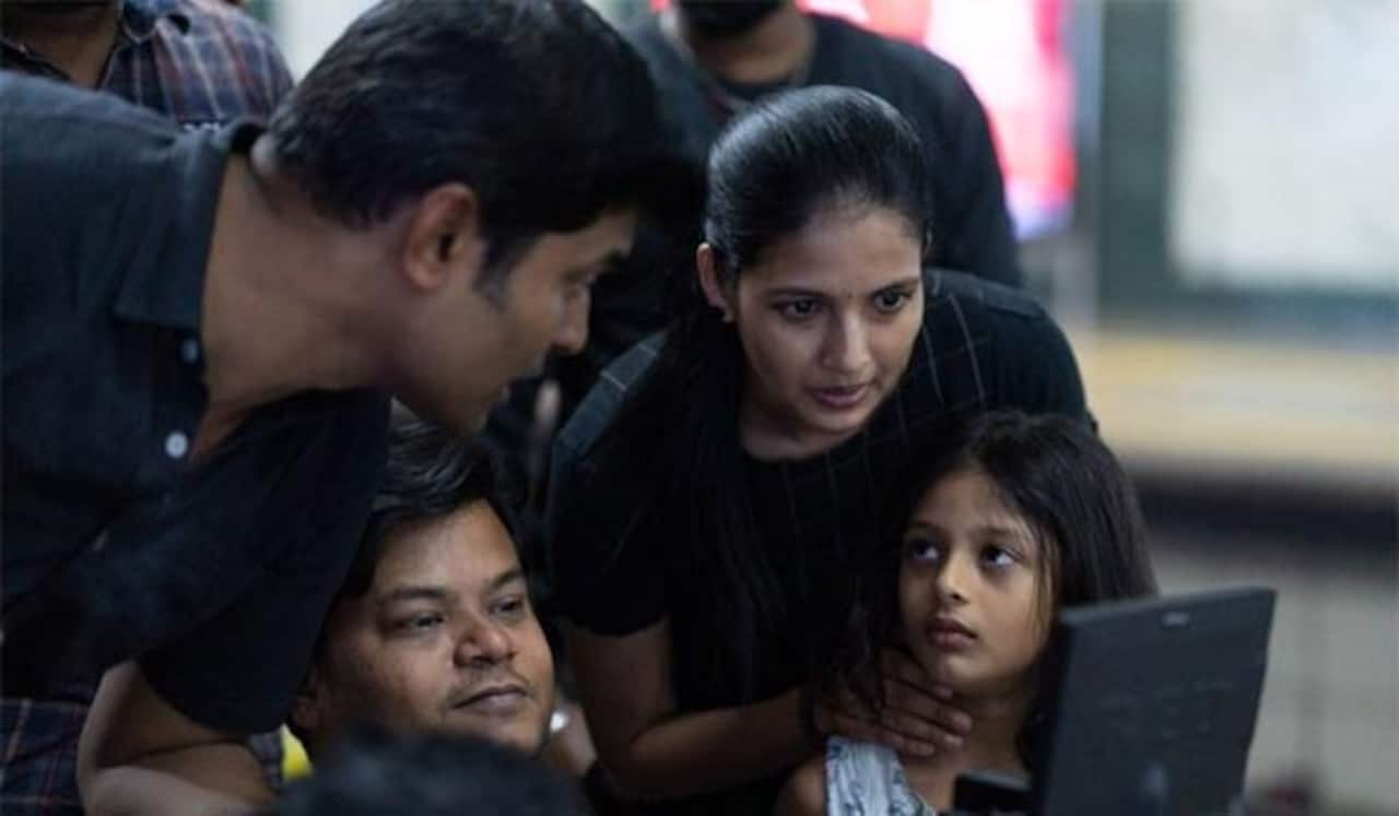 மகளை அறிமுகப்படுத்தும் மூடர் கூடம் நவீன்