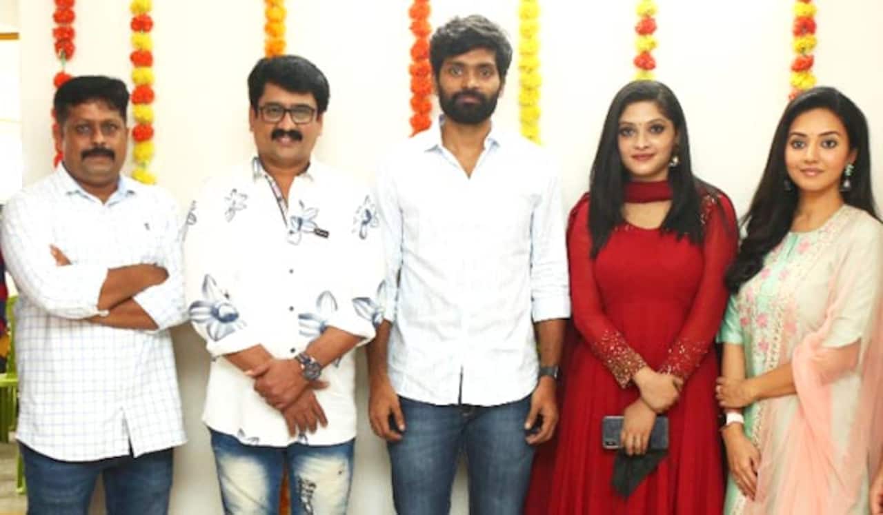வெற்றி படத்தில் 2 ஹீரோயின்