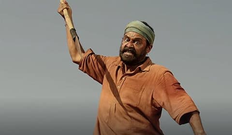நரப்பா - வெங்கடேஷைப் பாராட்டும் விமர்சகர்கள்
