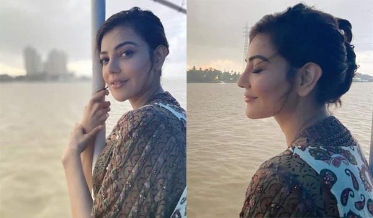 கங்கை நதியில் படகு சவாரி செய்த காஜல் அகர்வால்