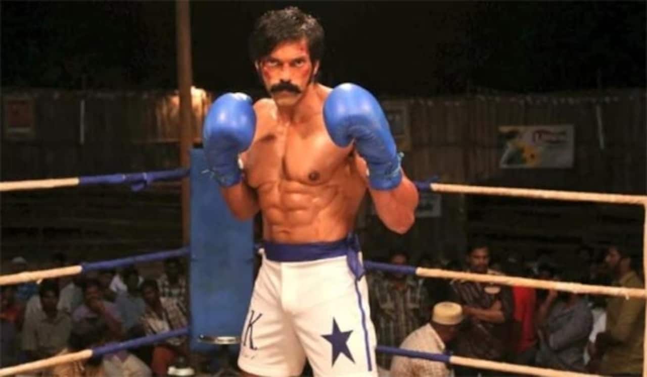 ஆர்யாவுக்கு செல்வராகவன் பாராட்டு