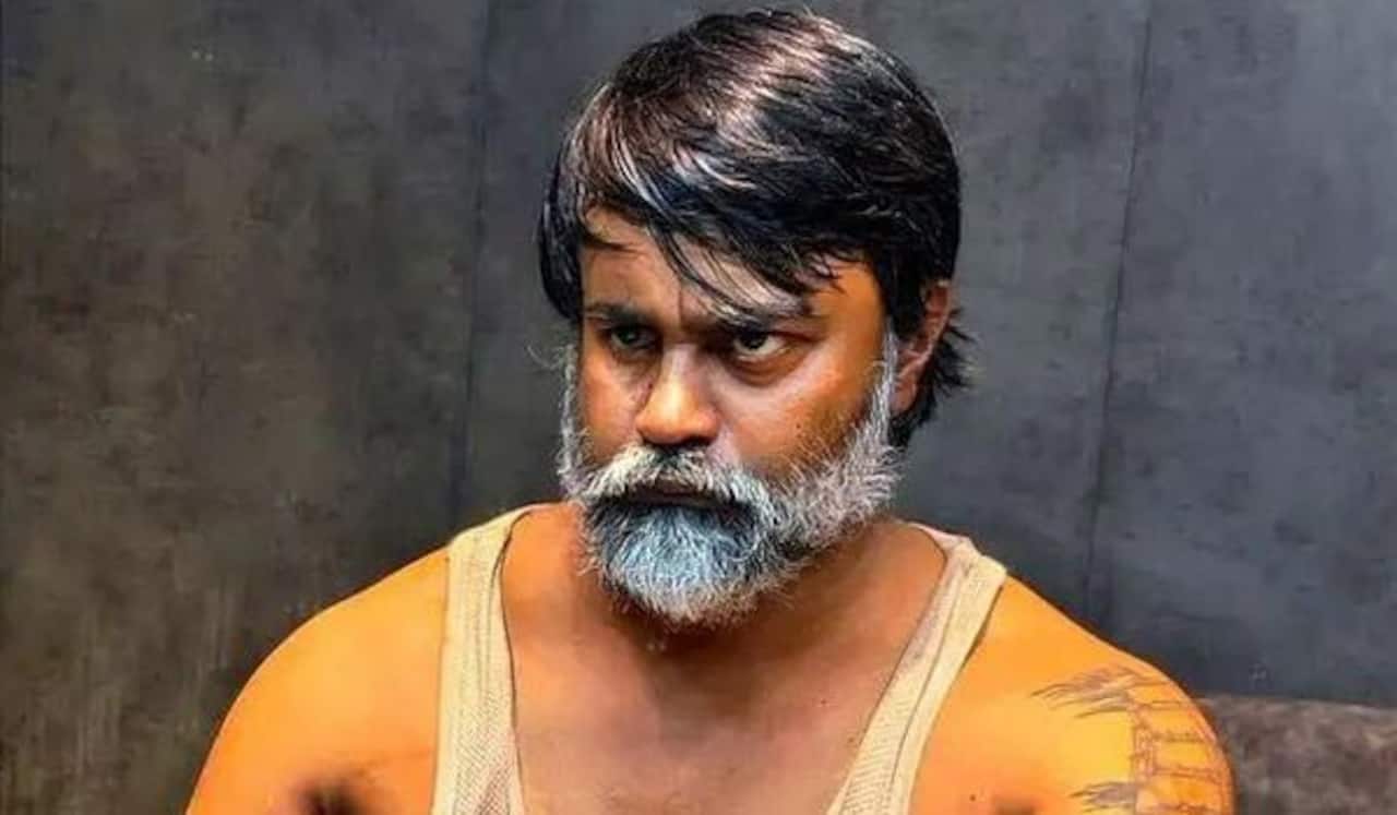 செல்வராகவனின் மிரட்டலான போட்டோ