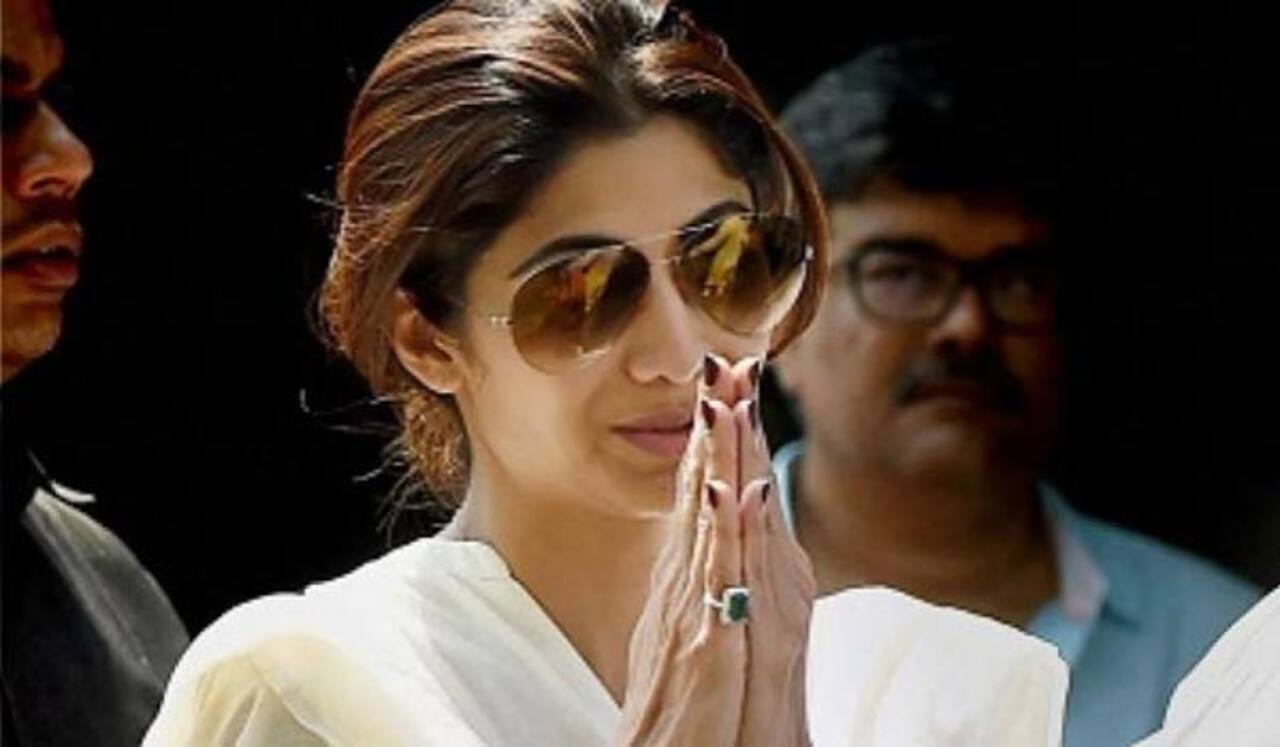 என் தனிப்பட்ட வாழ்க்கைக்கு மதிப்பு கொடுங்கள்: ஷில்பா ஷெட்டி உருக்கமான வேண்டுகோள்