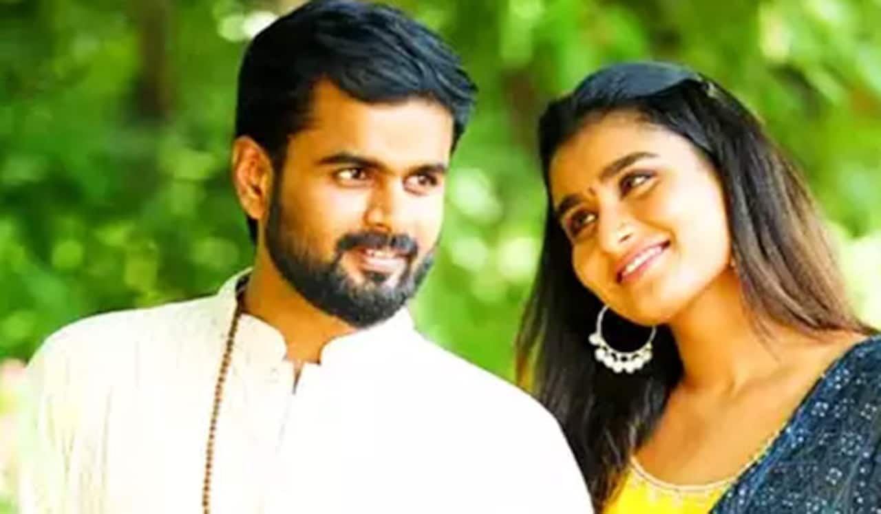 ஷூட்டிங் ஸ்பாட்டில் காதலை வெளிப்படுத்திய  மதன் : வெட்கப்பட்ட ரேஷ்மா