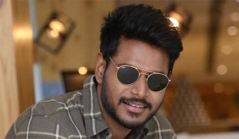 காமெடி நடிகருக்காக திட்டத்தை மாற்றிய சந்தீப் கிஷன்