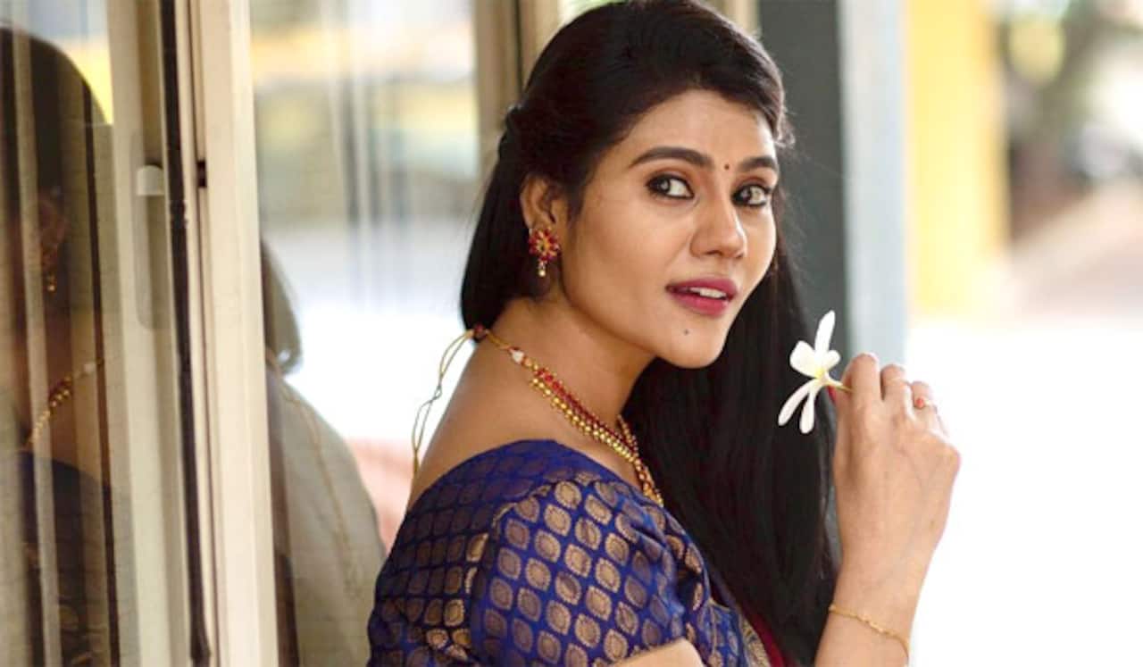 முன்னணி சீரியலில் ஹீரோயினாகும் நிவிஷா