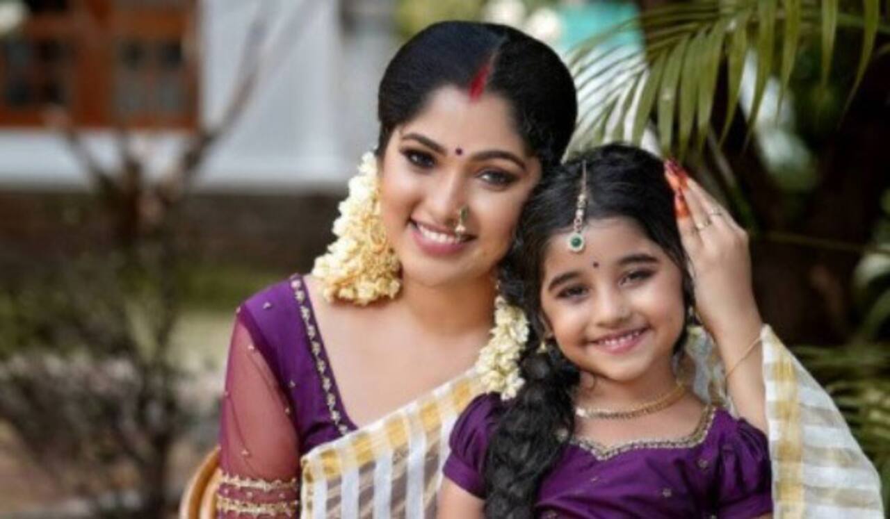 சினிமாவில் களமிறங்கிய தாமிரபரணி பானுவின் மகள்