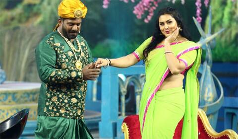 நமீதாவுடன் ஆட்டம் போடும் ஜல்சா ராஜா