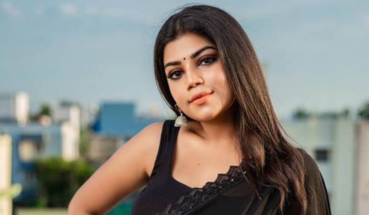 இஷ்டம் இருந்தா பாருங்க! நெட்டிசனுக்கு பதிலடி கொடுத்த சுஜா வாசன்