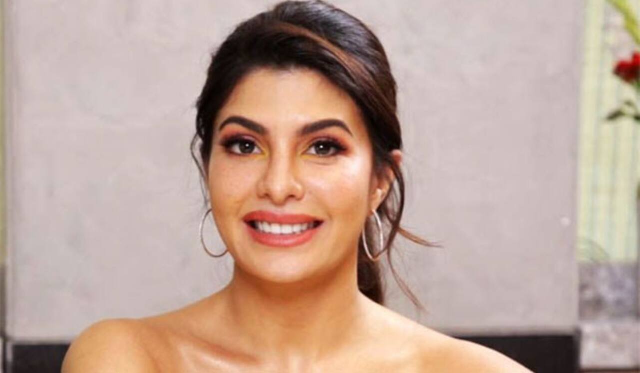 மோசடி மன்னன் சுகேசுடன் நடிகை ஜாக்குலினுக்கு தொடர்பு : அமலாக்கத்துறை விசாரணை