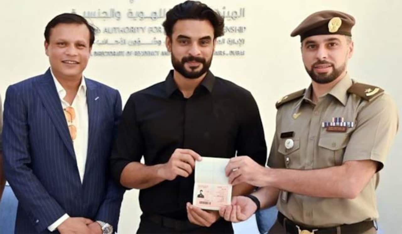 டொவினோ தாமசுக்கு கோல்டன் விசா