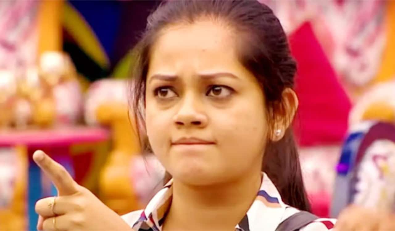 எச்சரிக்கையாக இருங்கள் - அனிதா சம்பத்