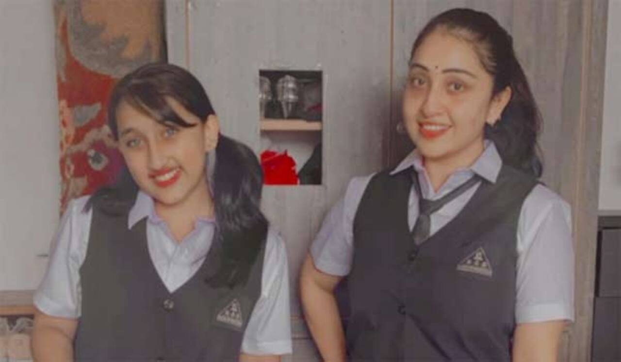 மகளின் பள்ளி சீருடையை அணிந்து வயதை குறைத்த நித்யா தாஸ்!