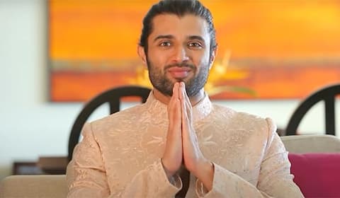 சொந்த மல்டிபிளக்ஸ் தியேட்டர் திறக்கும் விஜய் தேவரகொன்டா