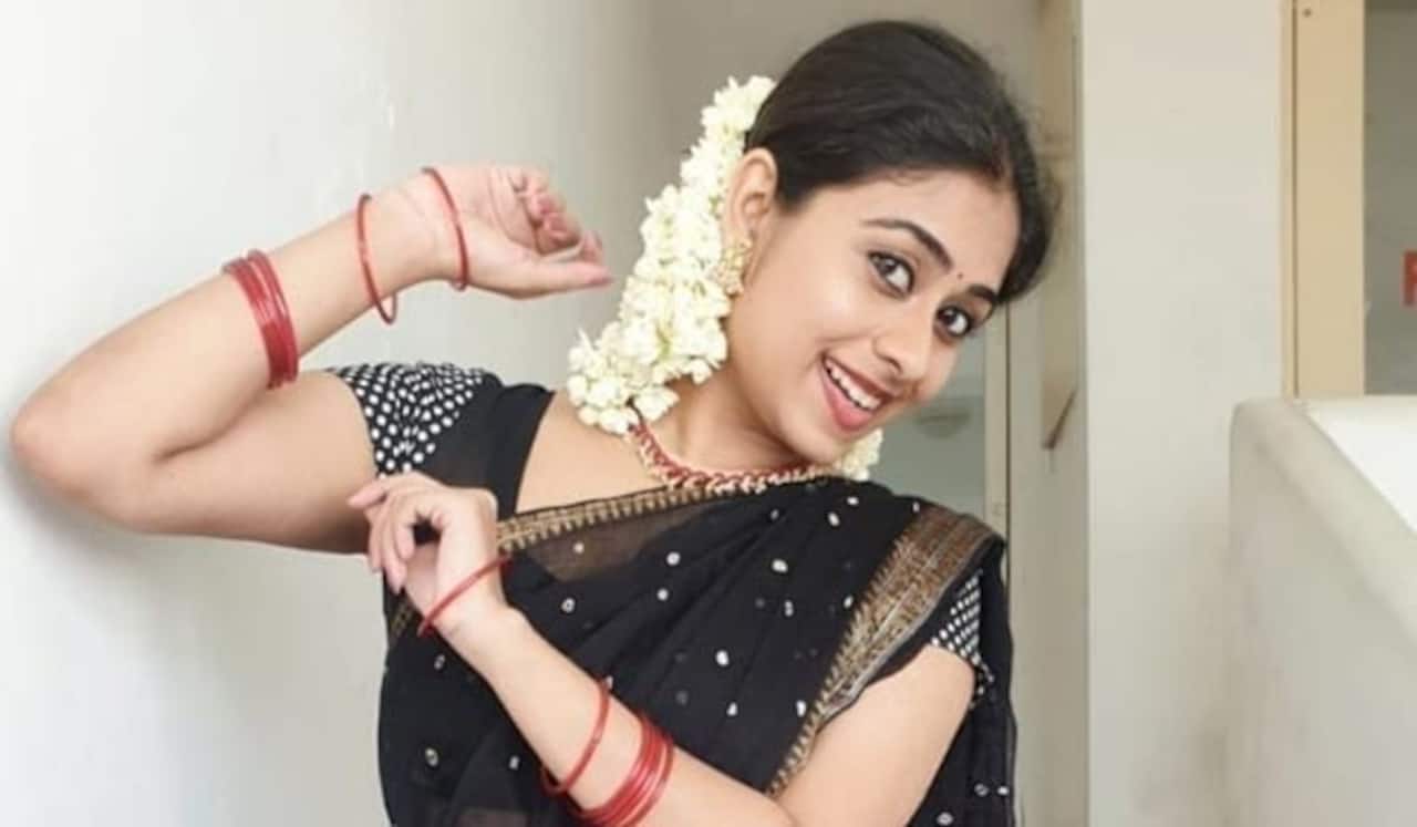 டப்பிங் ஆர்ட்டிஸ்டாக மாறிய நடிகை