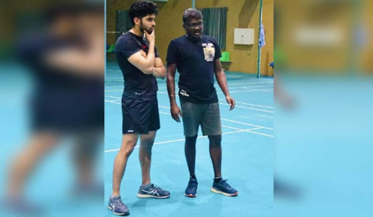 தாமத வதந்தியை தவிர்க்க படம் வெளியிட்ட மாரி செல்வராஜ் - துருவ்