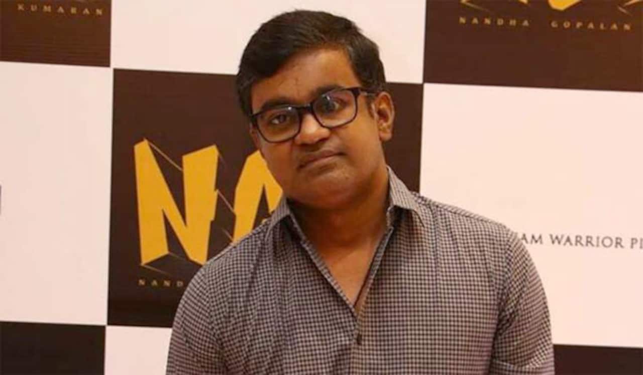 யாரை சொல்கிறார் செல்வராகவன்