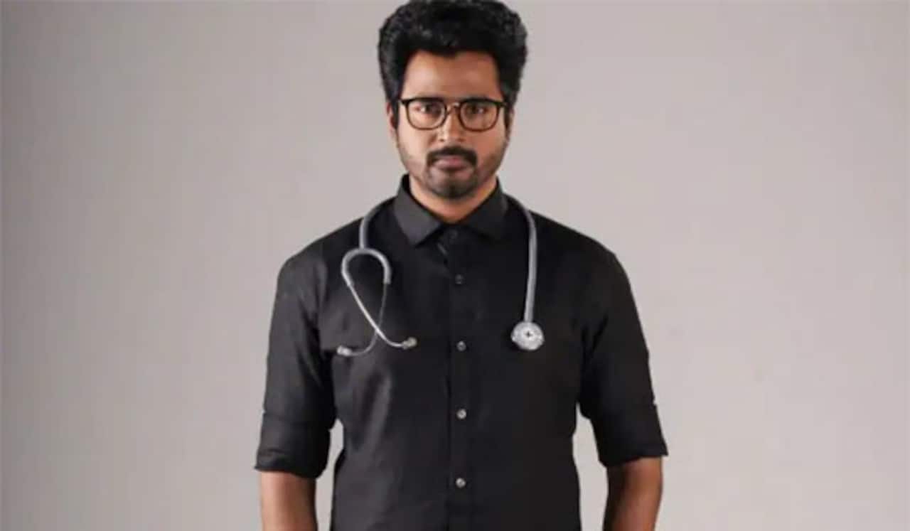 முதல் நாளிலேயே ரூ.7 கோடி வசூல் குவித்த டாக்டர்