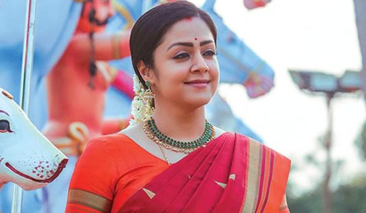 மீண்டும் சூர்யா உடன் எப்போது படம் : ஜோதிகா பதில்