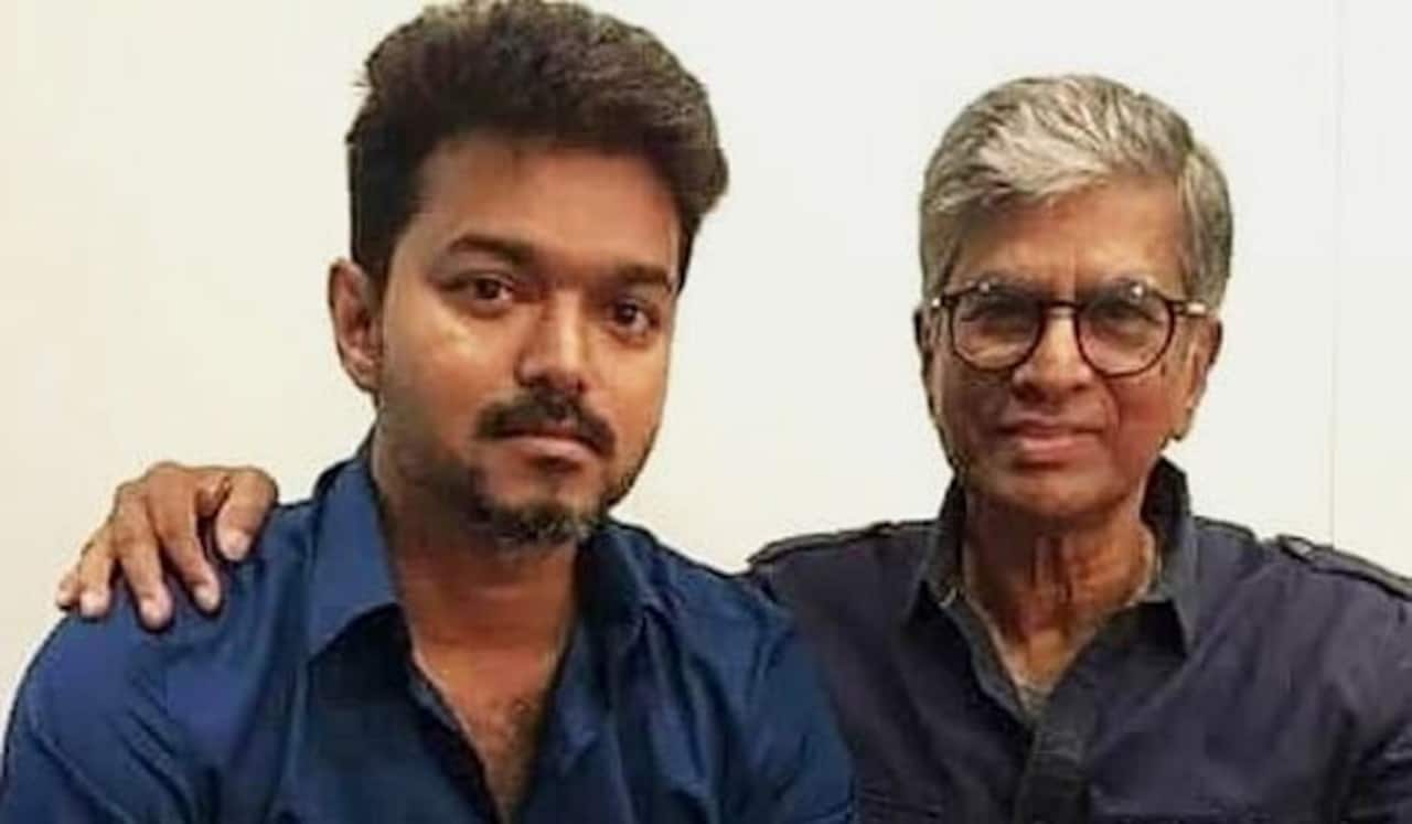 அரசியல் வருகையா? - எஸ்.ஏ.சியிடம் விஜய் திடீர் ஆலோசனை