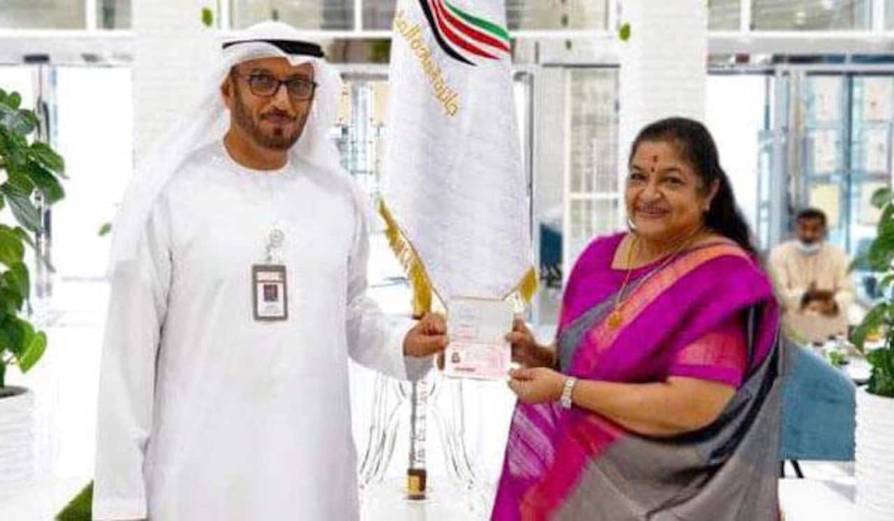 பாடகி சித்ராவுக்கு கோல்டன் விசா