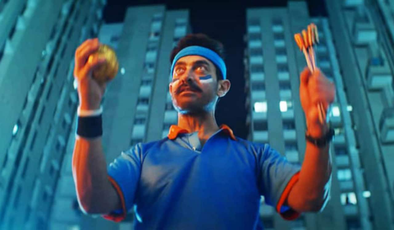 தீபாவளிக்கு எதிரான சர்ச்சை விளம்பரம் : ஆமீர்கானுக்கு குவியும் கண்டனம்