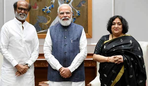 பிரதமரை சந்தித்து வாழ்த்து பெற்றதில் மகிழ்ச்சி: ரஜினி