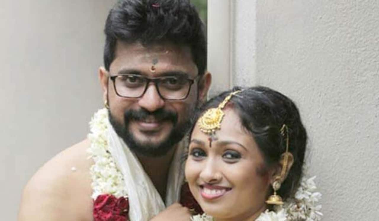சின்னத்திரை நடிகைக்கு கொலை மிரட்டல் : நான் காரணமில்லை என்று சரண்டர் ஆன கணவர்!