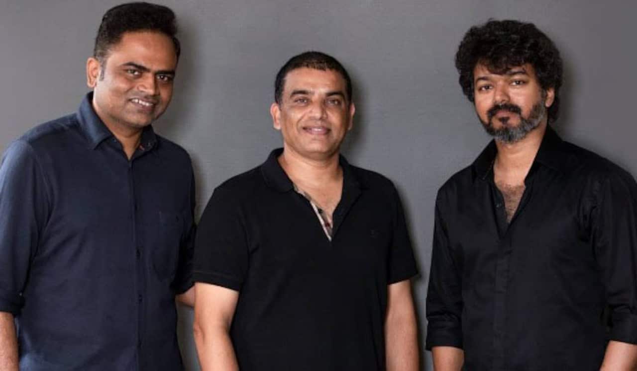 ஒரு மாதம் காத்திருங்கள் : விஜய் பட இயக்குனர் வேண்டுகோள்