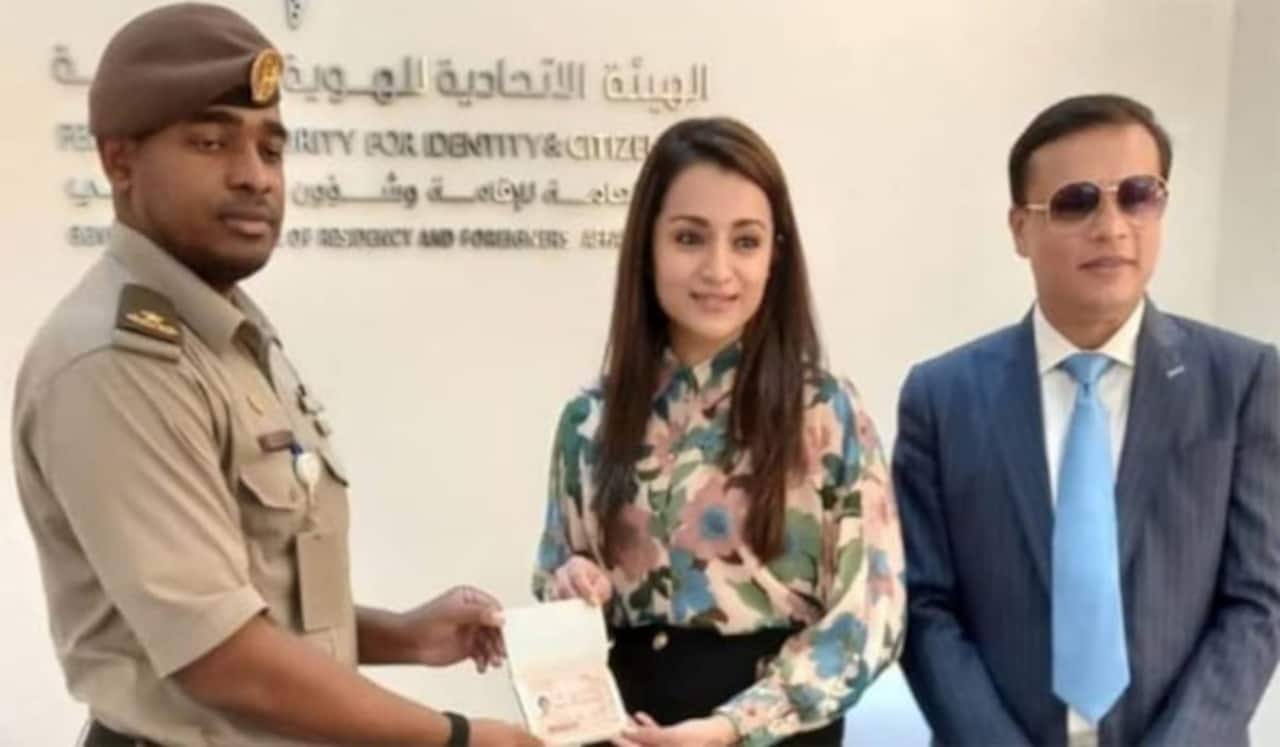 கோல்டன் விசா பெற்ற முதல் தமிழ் நடிகை திரிஷா