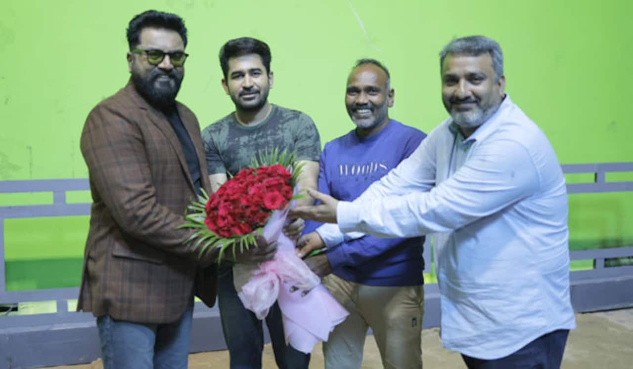 விஜய் ஆண்டனியின் மழை பிடிக்காத மனிதன்
