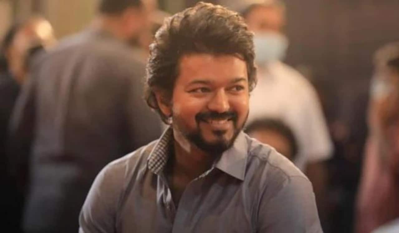 நீண்ட இடைவெளிக்கு பிறகு கலகலப்பான வேடத்தில் விஜய்