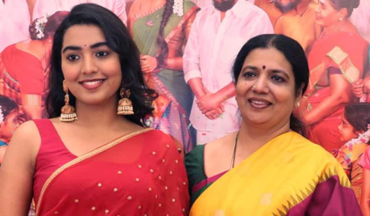 என் மகளுக்கு ஆதரவு தாருங்கள் : ஜீவிதா வேண்டுகோள்