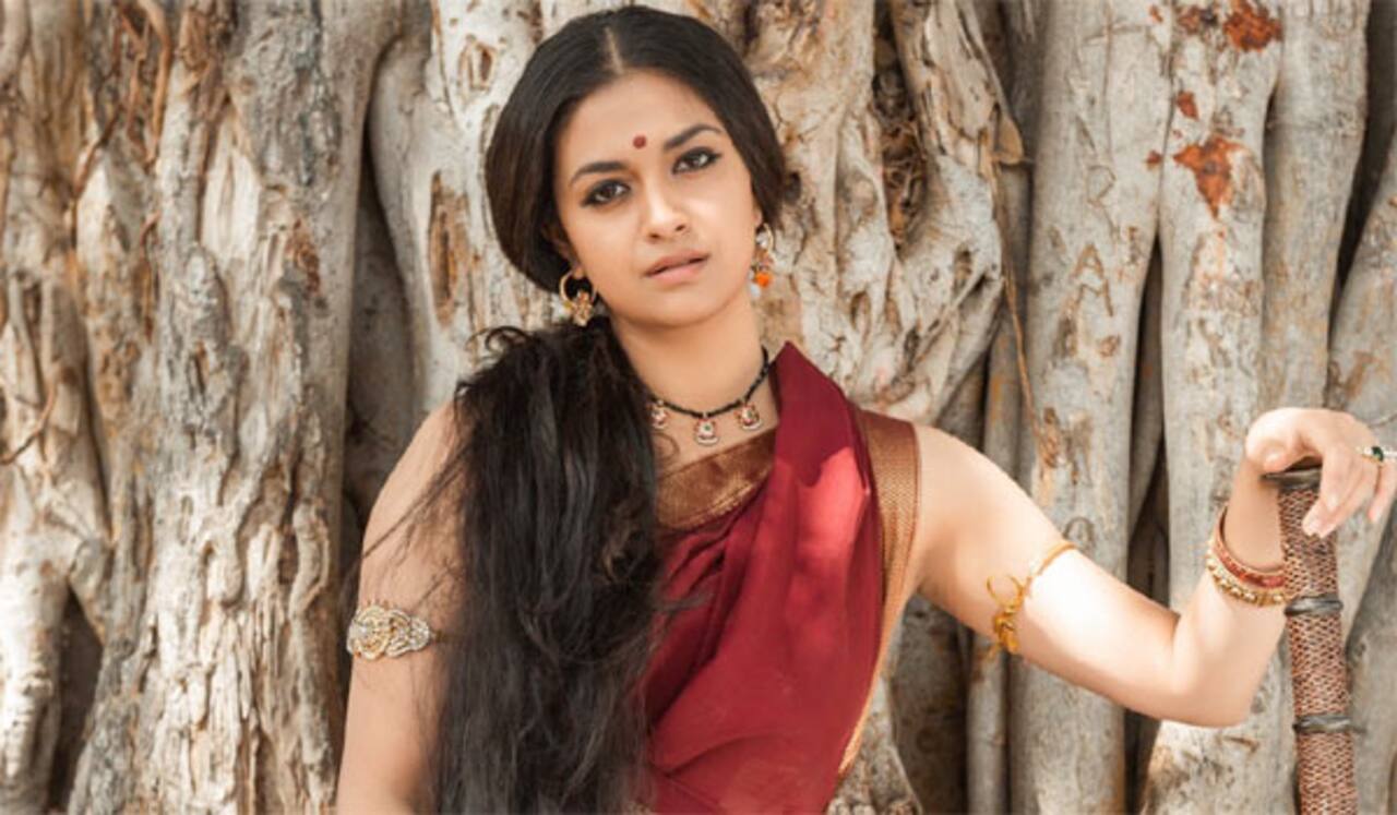 நடிகை கீர்த்தி சுரேஷ் பற்றி ஆபாச பேச்சு வீடியோ : தந்தை போலீசில் புகார்