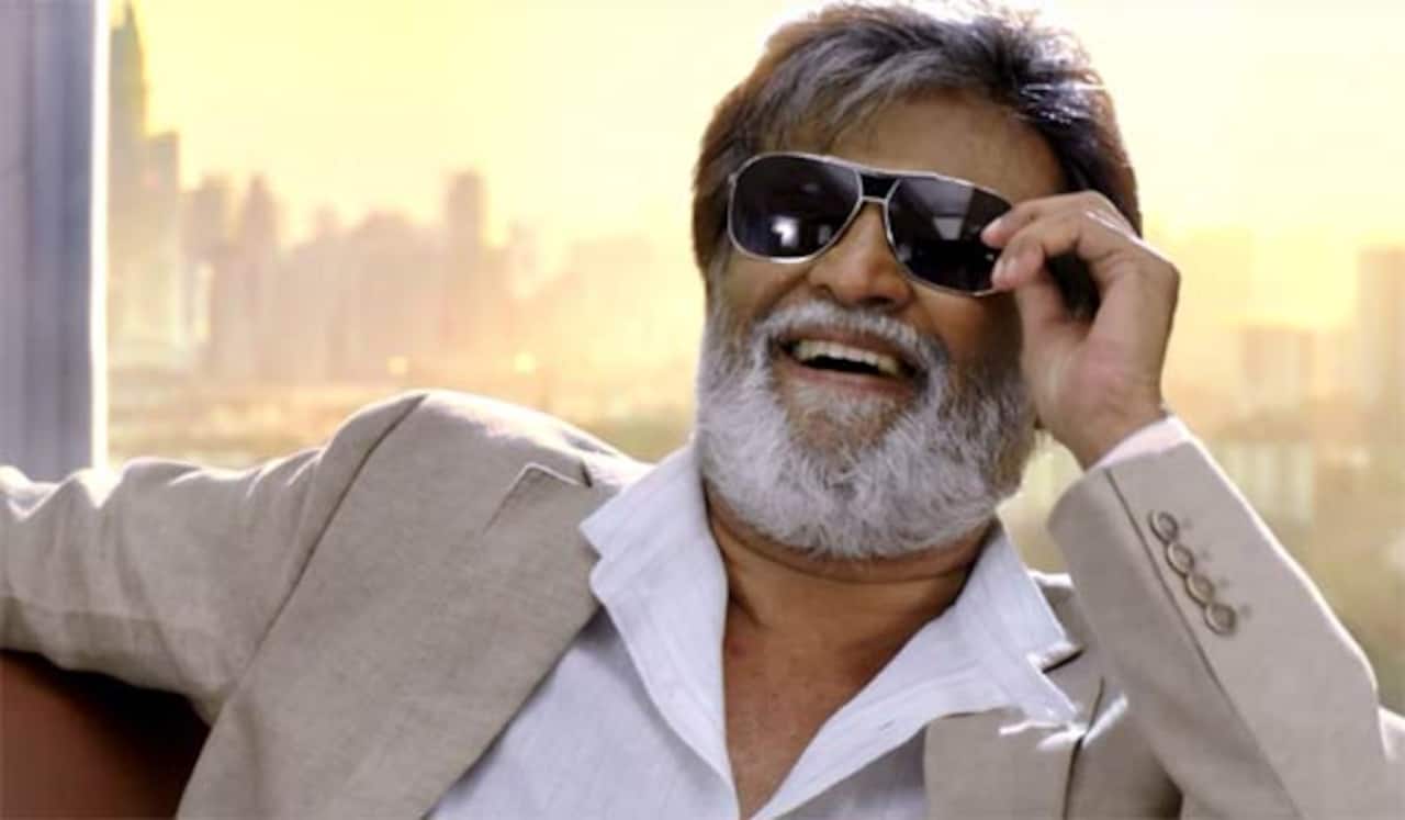நள்ளிரவு 12 மணிக்கு ரஜினிக்கு பிறந்தநாள் கொண்டாடிய ரசிகர்கள்!