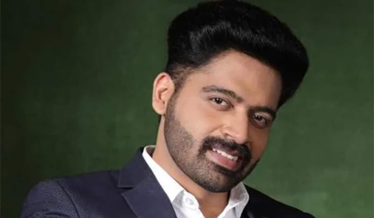 ஈரமான ரோஜாவே சீசன் 2 கதாநாயகனாகிறார் சித்தார்த் குமரன்