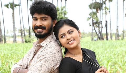 புதுமுகங்களின் காகித பூக்கள்