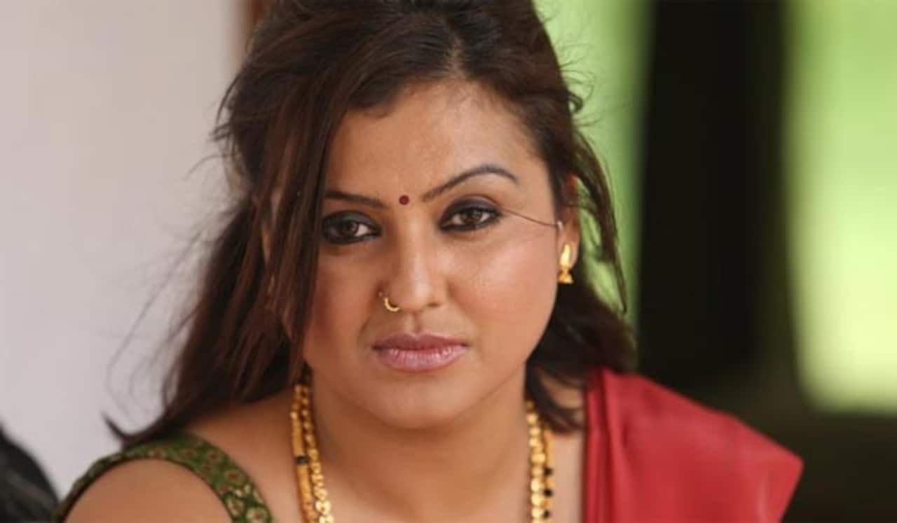 ரோஜா சீரியலில் என்ட்ரி கொடுக்கும் கவர்ச்சி நடிகை