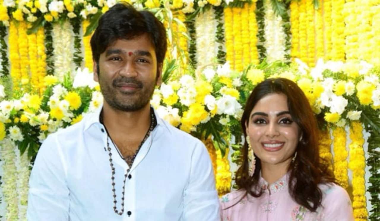 ஐதராபாத்தில் நடந்த பூஜையில் தனுஷ் : அடுத்து விஜய், சிவகார்த்திகேயன்?