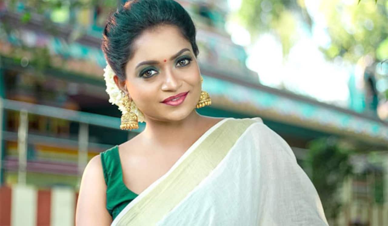 சிங்கர் டூ சீரியல் நடிகை - விலாசினியின் வெற்றி கதை!