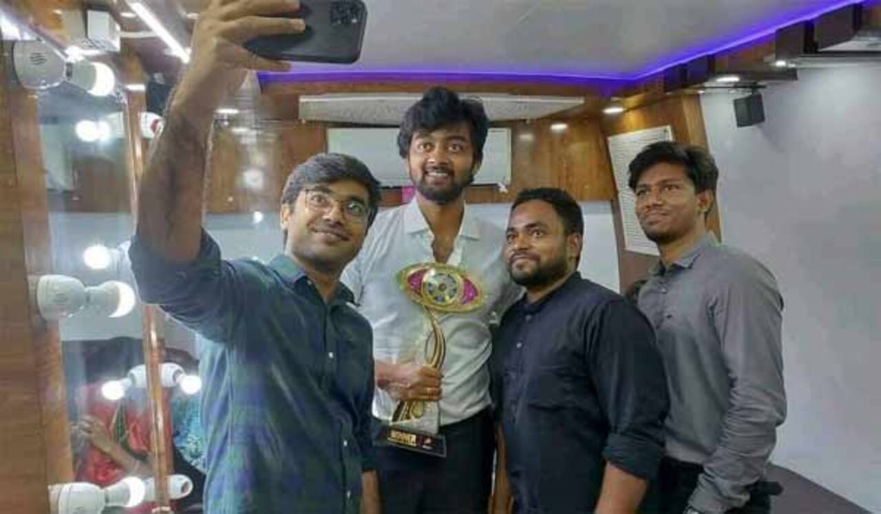 பிக்பாஸ் வெற்றியாளர் ராஜூ; வைரலாகும் போட்டோ