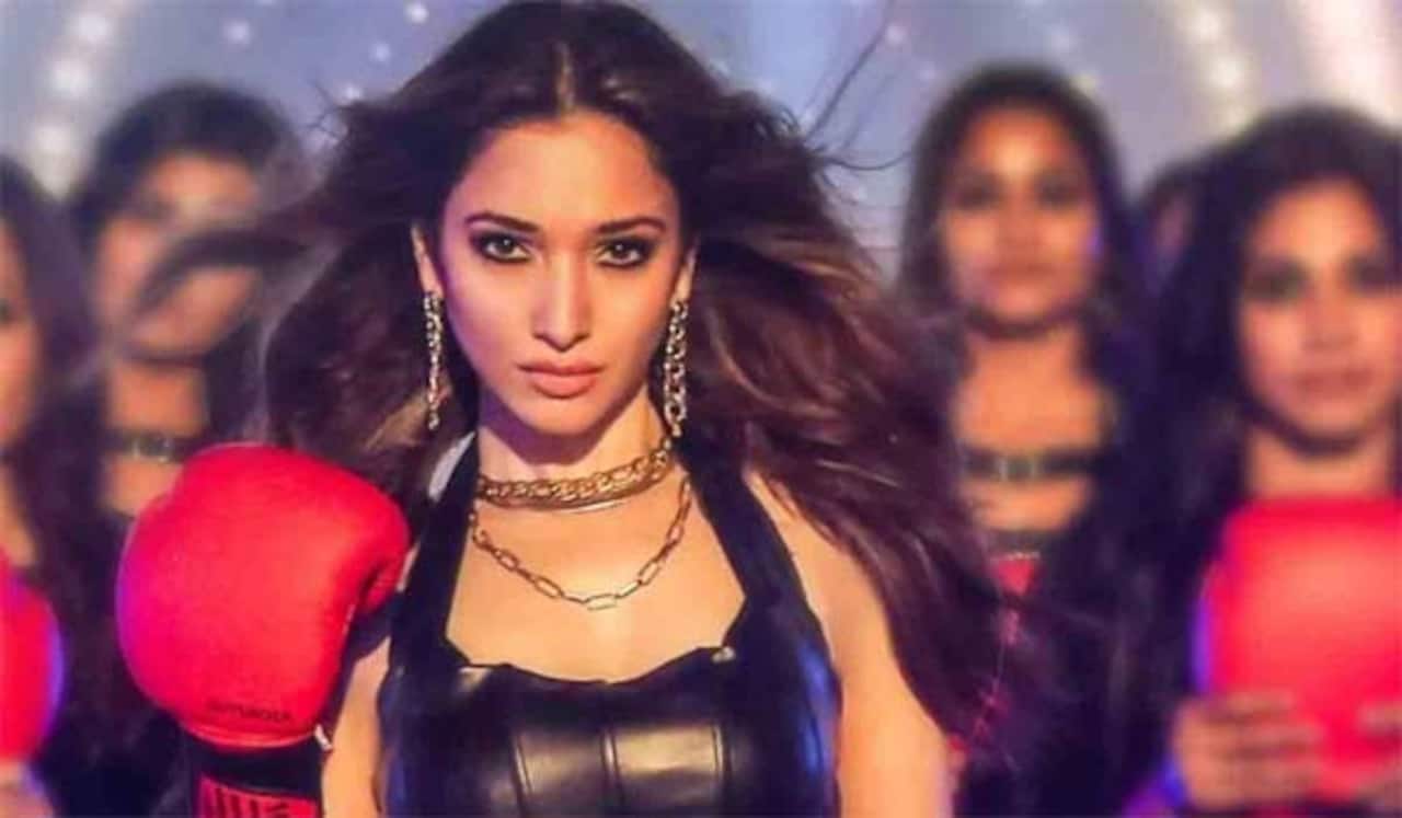 தெலுங்கில் ஒரு பாடலுக்கு குத்தாட்டம் போட்ட தமன்னா