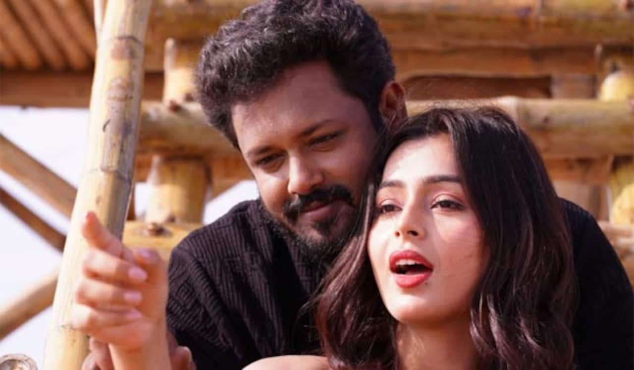 மகேசுக்கு ஐந்து நாயகி