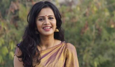சிவகார்த்திகேயனுக்கு பதிலாக விராட் கோலிக்கு வாழ்த்து தெரிவித்த தொகுப்பாளினி அஞ்சனா!