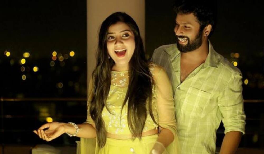 திருமண தேதியை வெளியிட்ட தீபக் - அபிநவ்யா