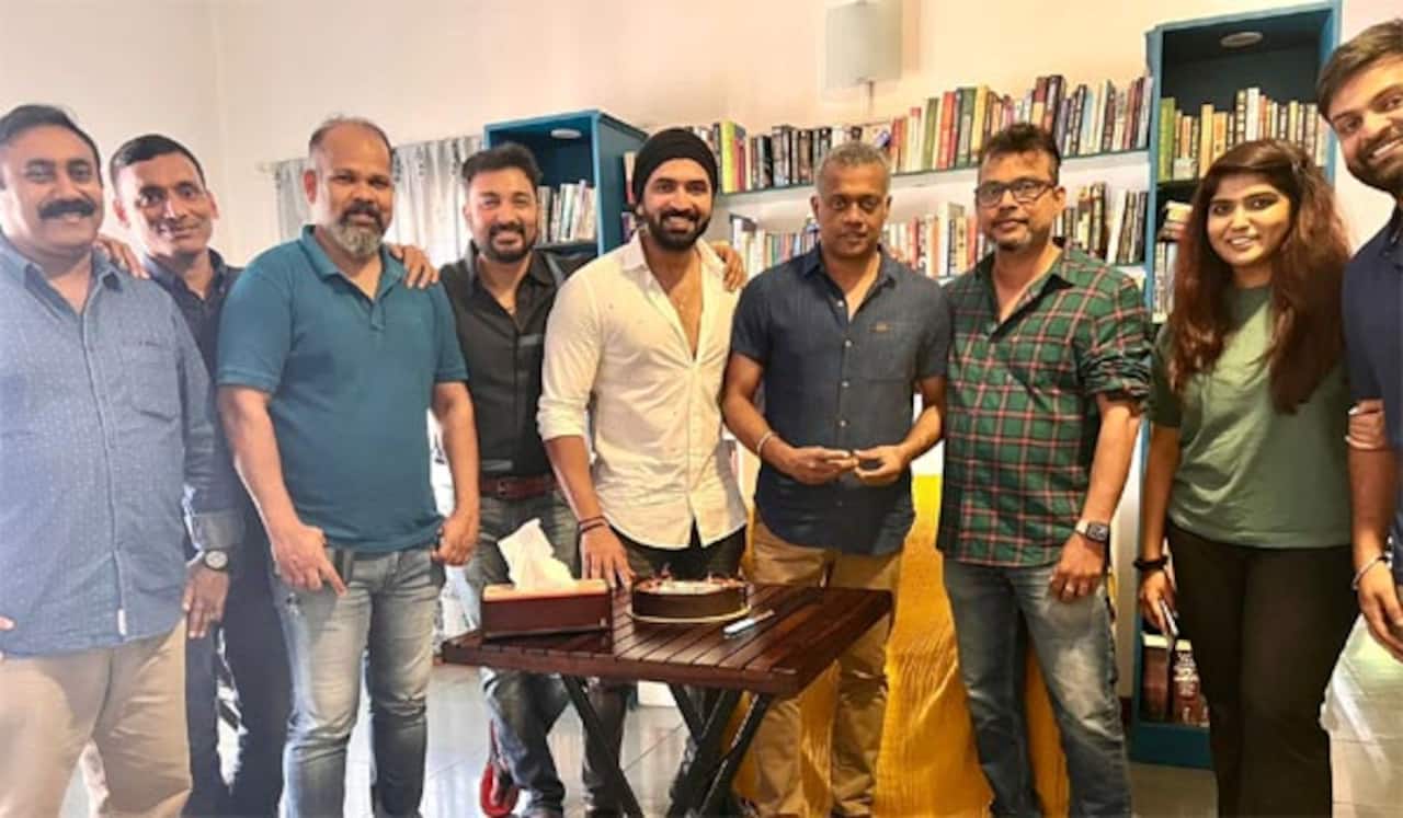 என்னை அறிந்தால் ஏழாம் வருடத்தைக் கொண்டாடிய படக்குழு