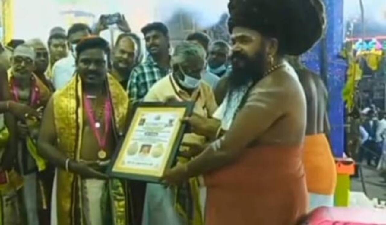 பாடகர் வேல்முருகனுக்கு கிடைத்த கவுரவம்