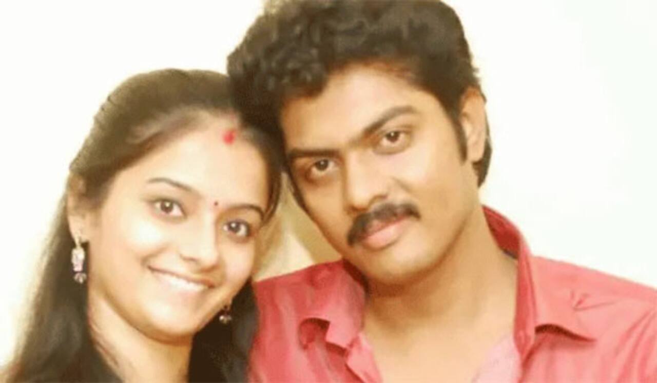 மீண்டும் கிளம்பிய ஹரிப்ரியா - விக்னேஷ் விவாகரத்து சர்ச்சை!