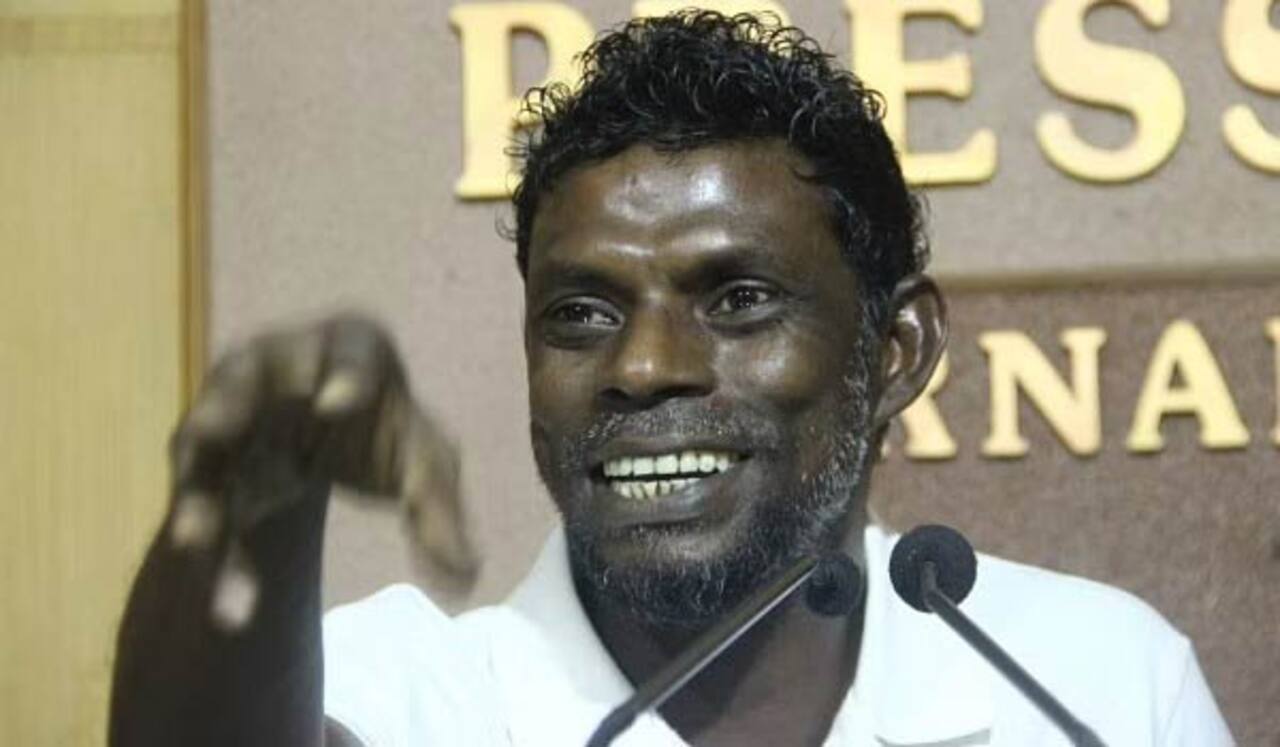 மன்னிப்பு கேட்டார் விநாயகன்